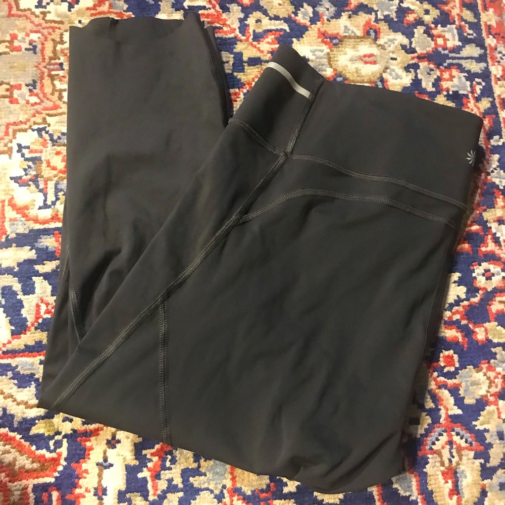 Athleta gray cropped leggings size xl